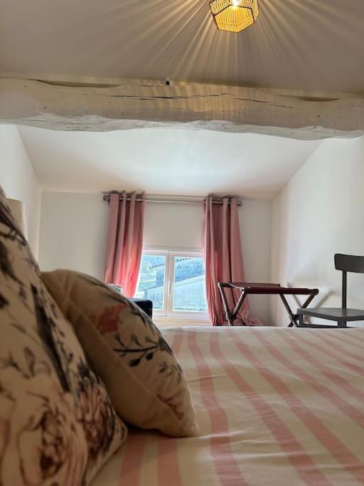 Villa Aux Portes De Saint Emilion Монтан Екстериор снимка