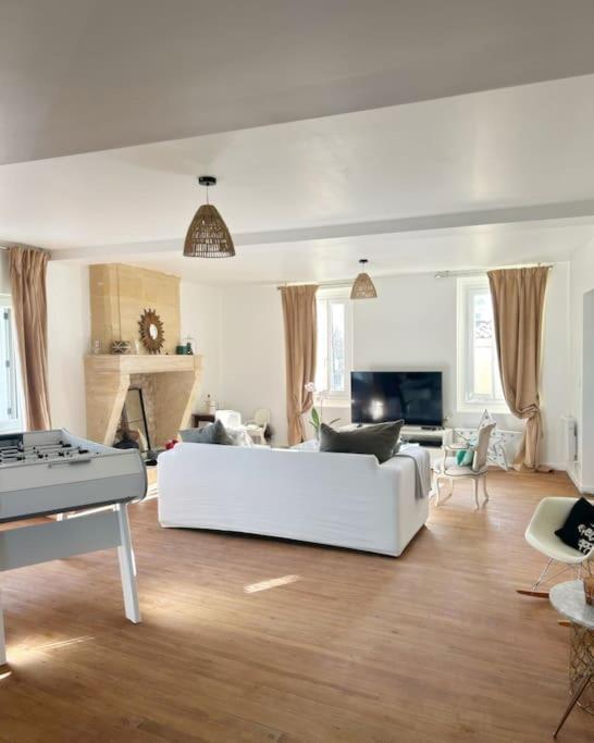 Villa Aux Portes De Saint Emilion Монтан Екстериор снимка